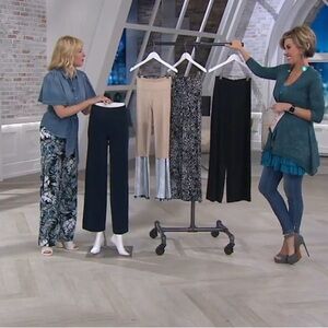 SPANX Black and White print go with the flow pants size large.